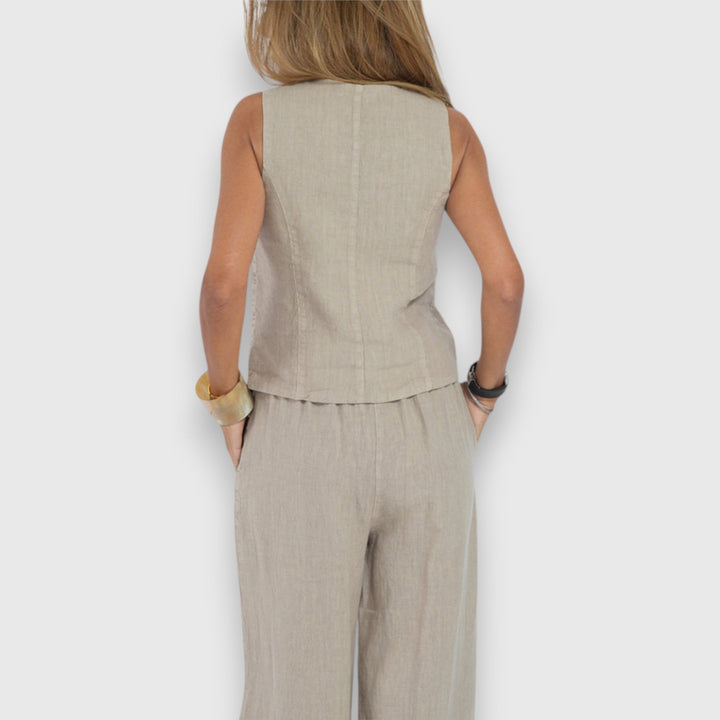 Two-Piece Set for Summer Lightness