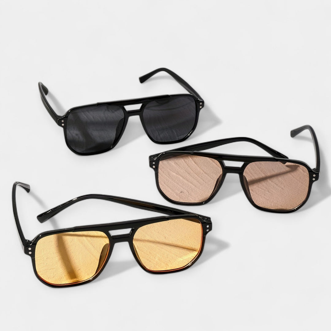 Square Glasses with Rivet