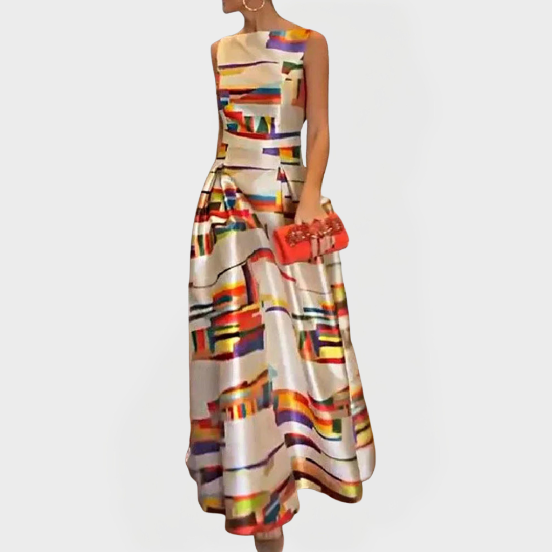 Long Dress with Geometric Patterns and Modern Line