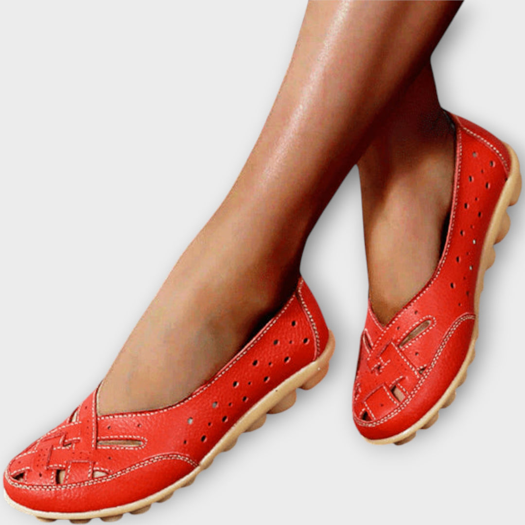 Comfortable Flat Shoes with Modern Cutouts