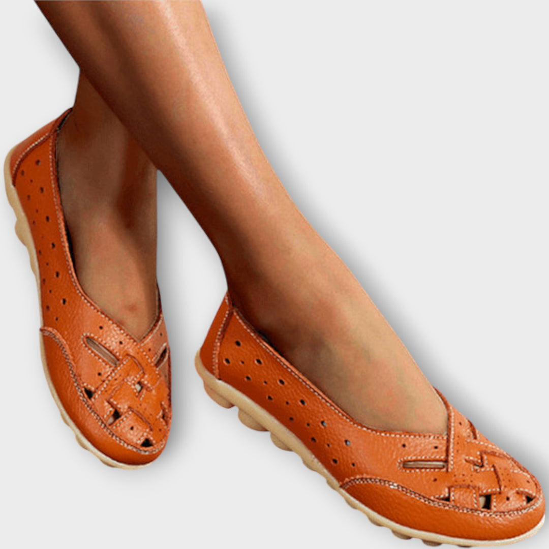 Comfortable Flat Shoes with Modern Cutouts