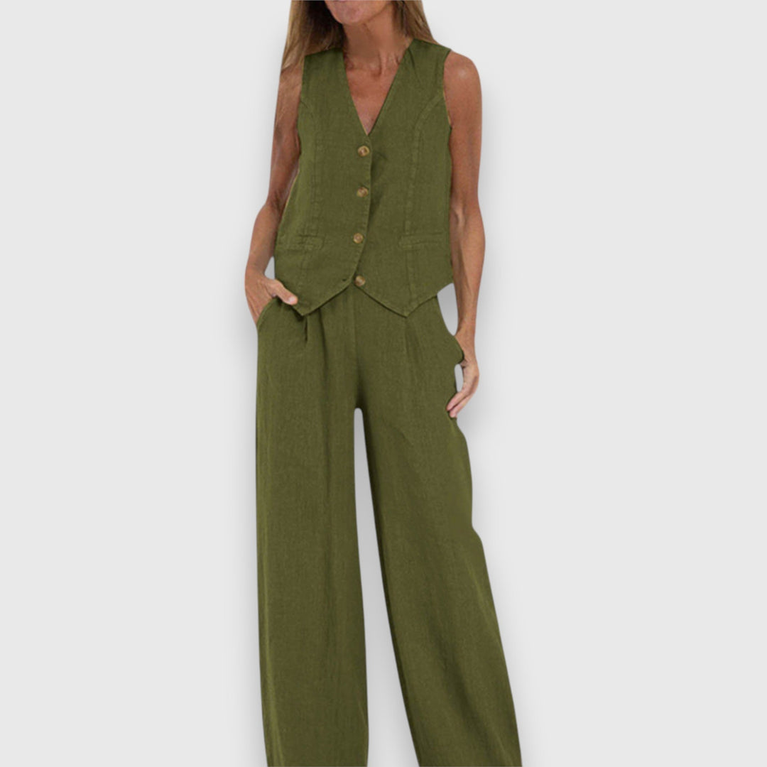 Two-Piece Set for Summer Lightness