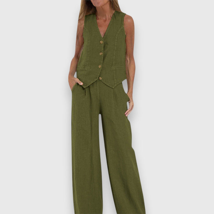 Two-Piece Set for Summer Lightness