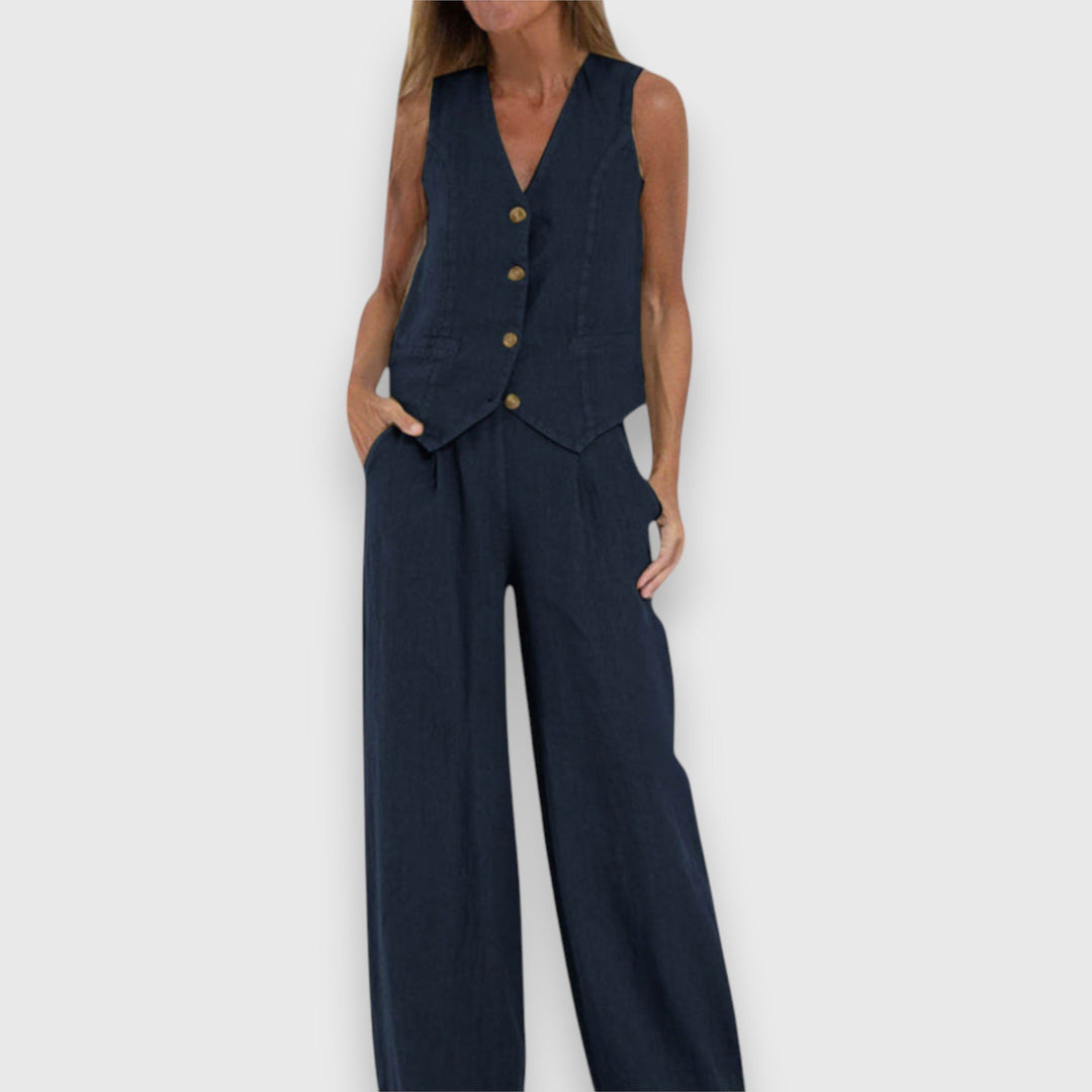 Two-Piece Set for Summer Lightness