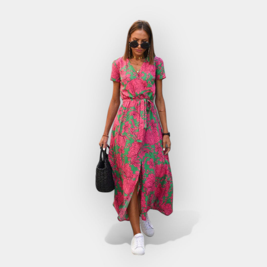 Dress with Comfortable, Stable Fit