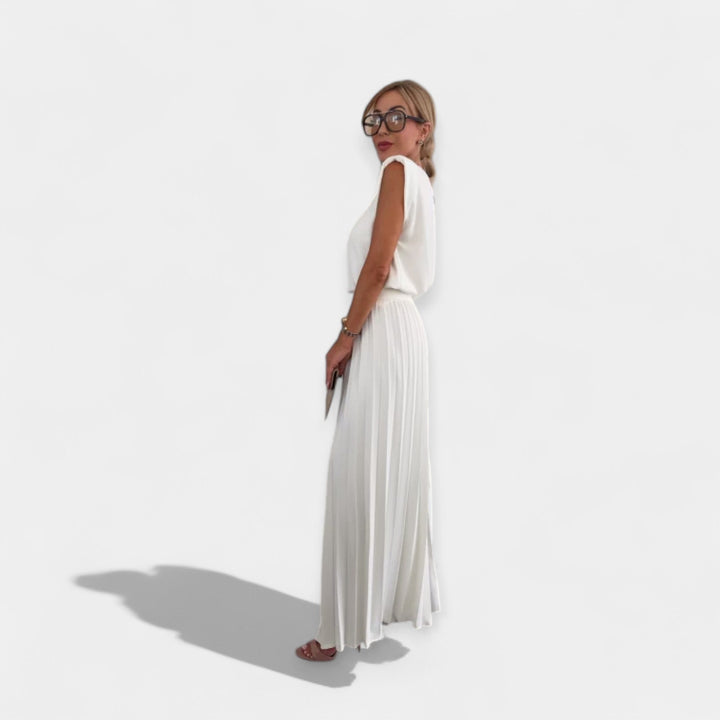 Summer Fashion Set with Top and Pants