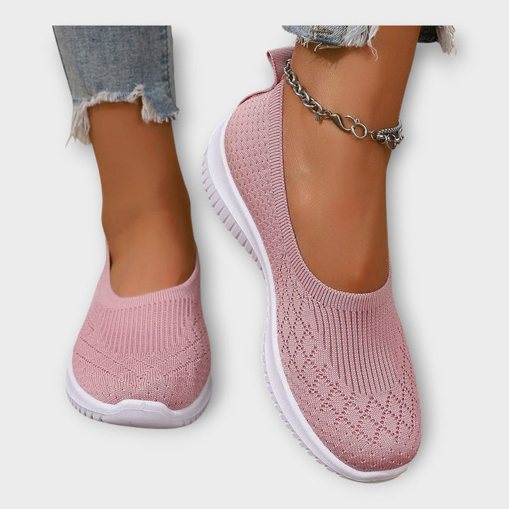 Knitted Ballet Flats with Non-Slip Sole