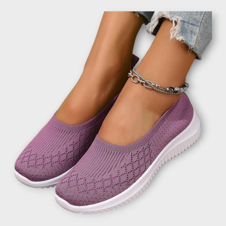Knitted Ballet Flats with Non-Slip Sole