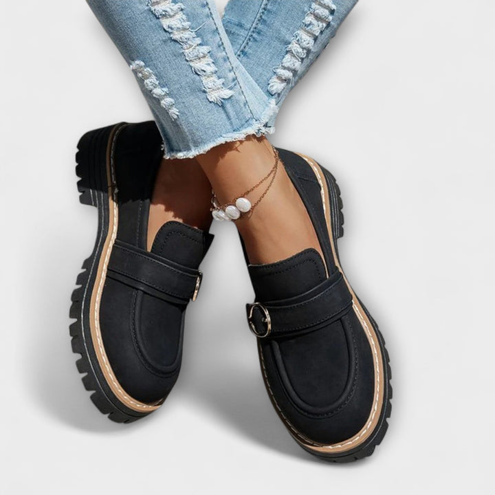 Laura – Everyday Moccasins with Round Toe